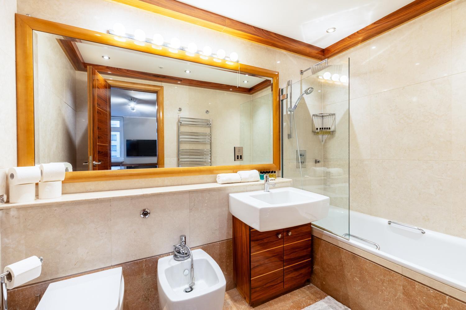 Mayfair Deluxe Apartamento